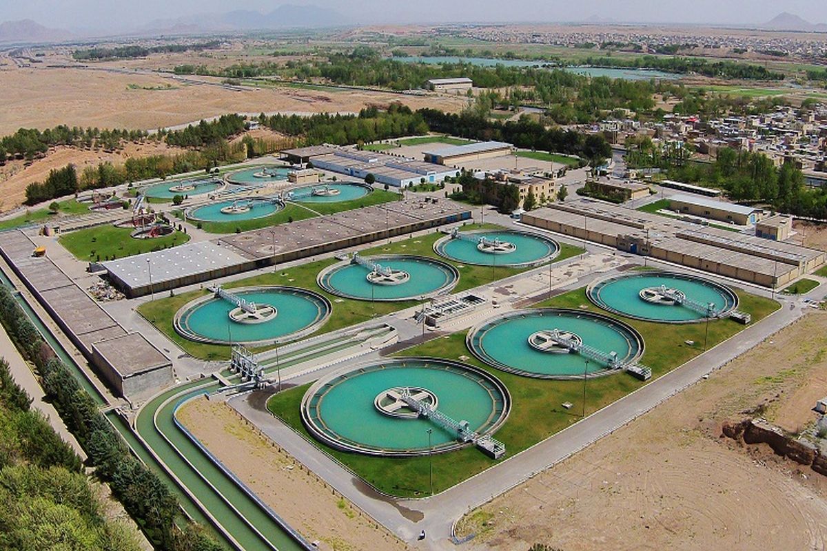 بازدید استاندار اصفهان از سامانه دوم آب&zwnj;رسانی اصفهان