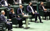 انتظار شما از نماینده شاهین شهر در مجلس دوازدهم چیست؟!